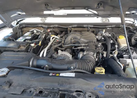 2016 Jeep Wrangler Unlimited Sahara z USA, uszkodzony, nr VIN 1C4BJWEG5GL148409